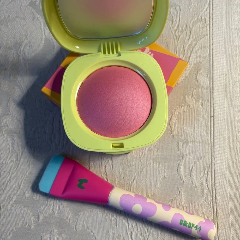 Made By Mitchell Blursh Pods Baked Blush Pure Imagination & Brush Bundle BNIB